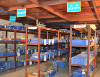 昕龍整齊干凈的倉(cāng)庫(kù)